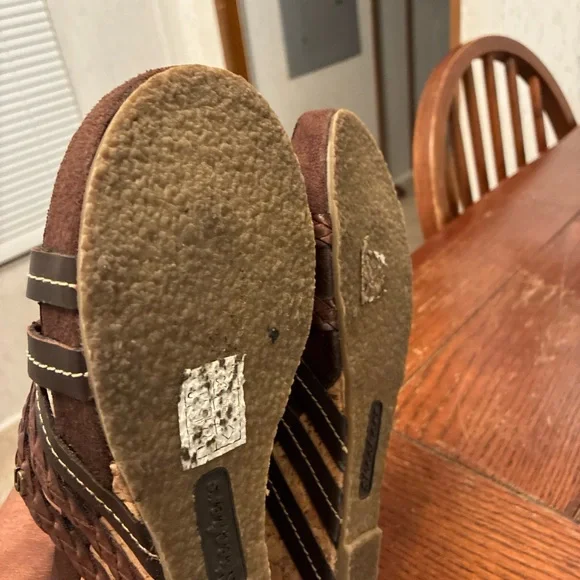 Skechers Leather Cork Wedge Sandals Women’s 10 Chocolate Suede Shoes - Picture 11 of 12